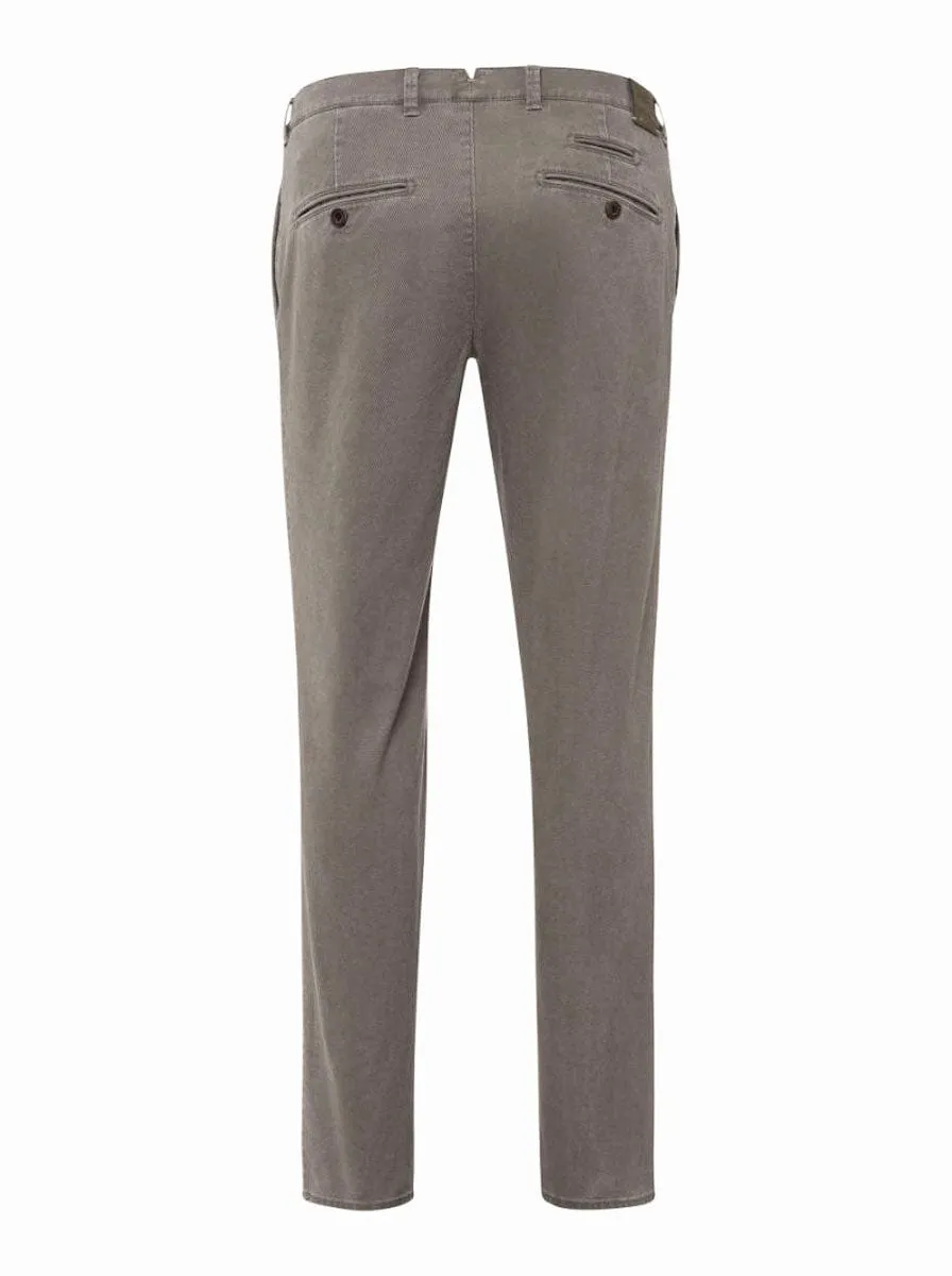Brax - Hi-FLEX: ultra-elastic chinos