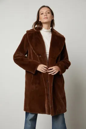 EVALYN Lux Faux Fur Coat in Brown