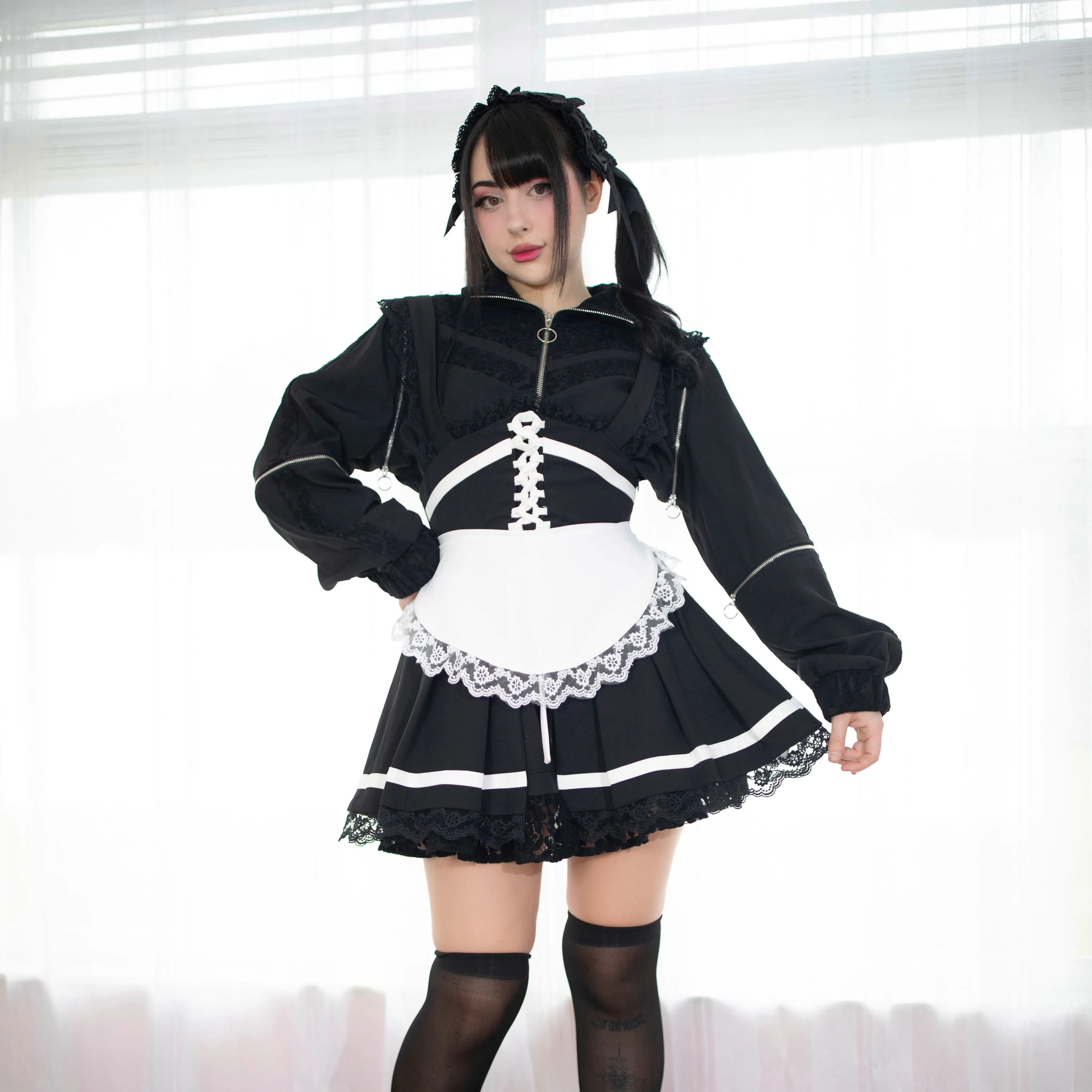 (Pre-Order) Lacebound Maid Overlay Skirt   Apron