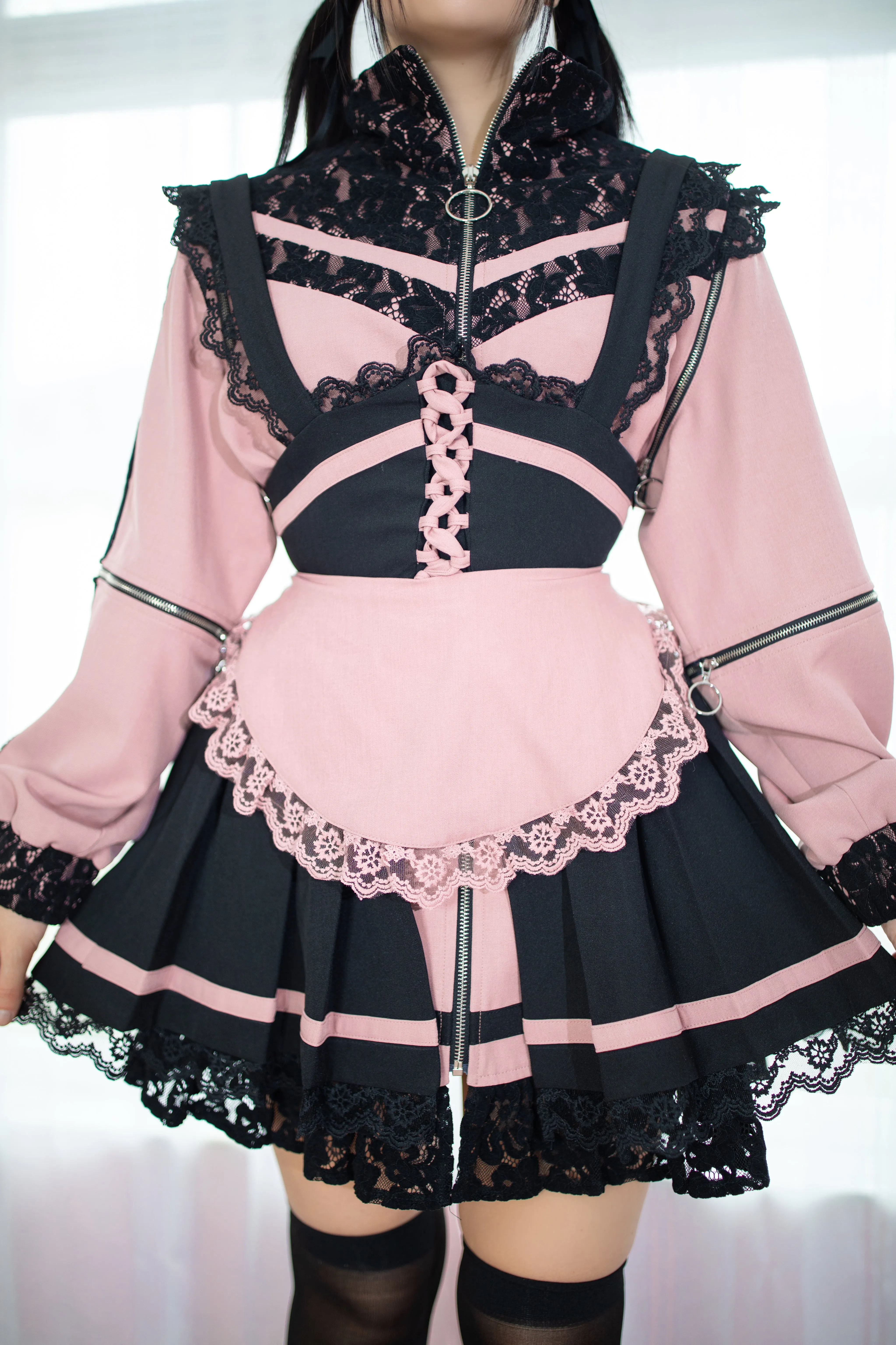 (Pre-Order) Lacebound Maid Overlay Skirt   Apron