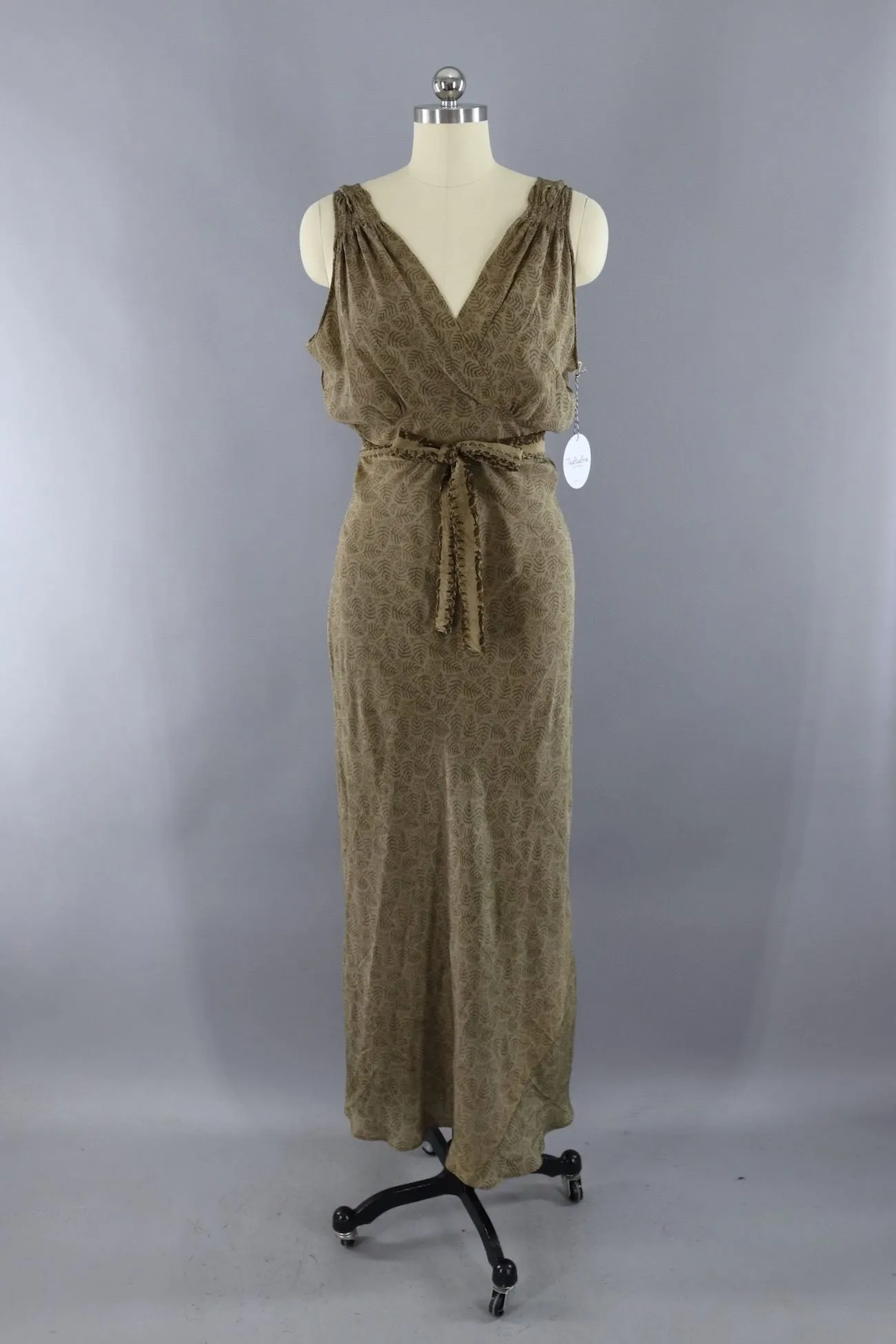 Silk Crepe Dress / Brown Floral / Vintage Indian Sari