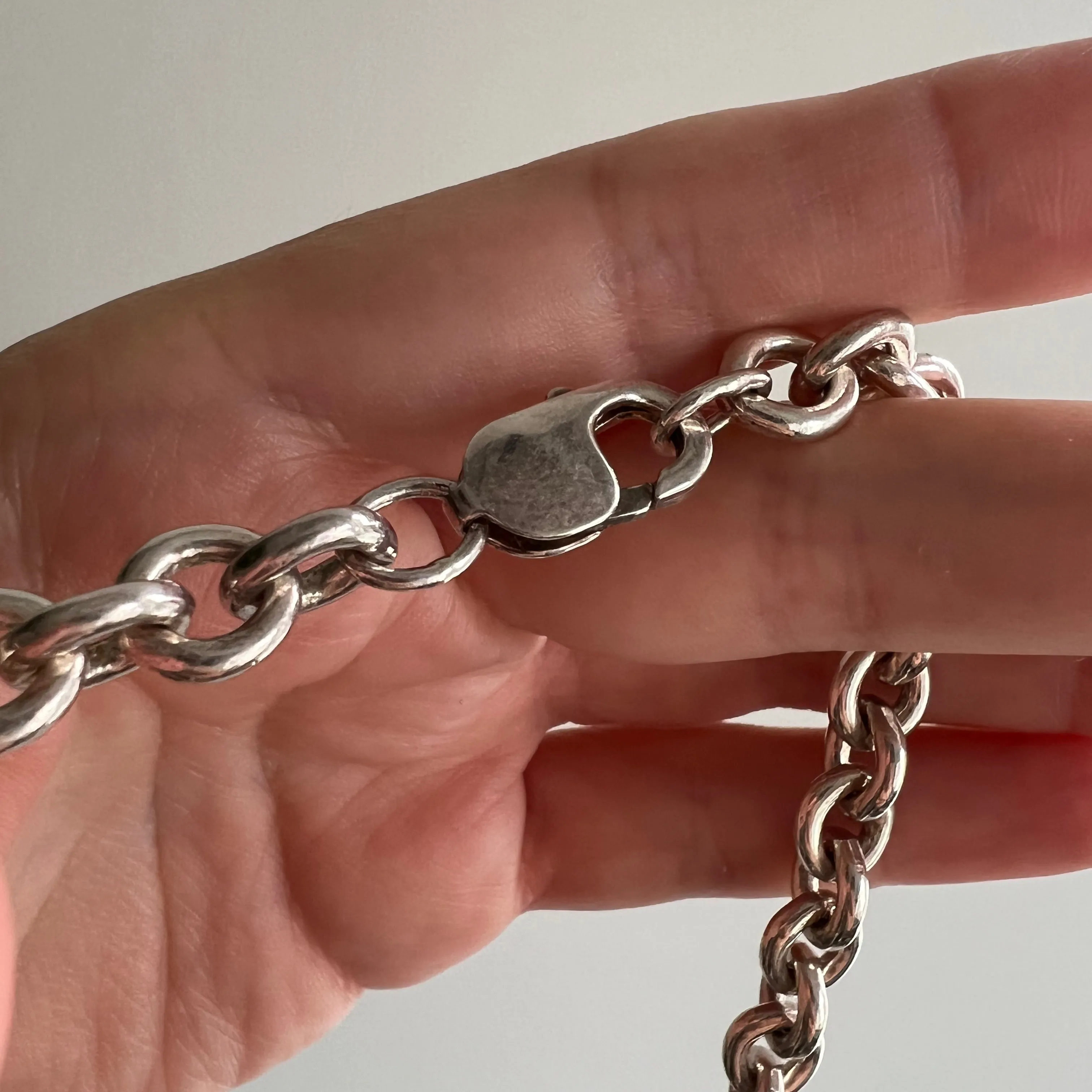 V I N T A G E // finest heart / super chunky silver cable chain and heart necklace / 18.5", 72g