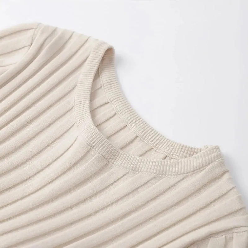 Women's Form Fitting Knitted Round Neck Pleated Maxi Dress